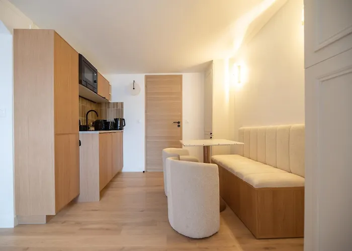 Cia - Modern Flat, Galeries Lafayette * باريس